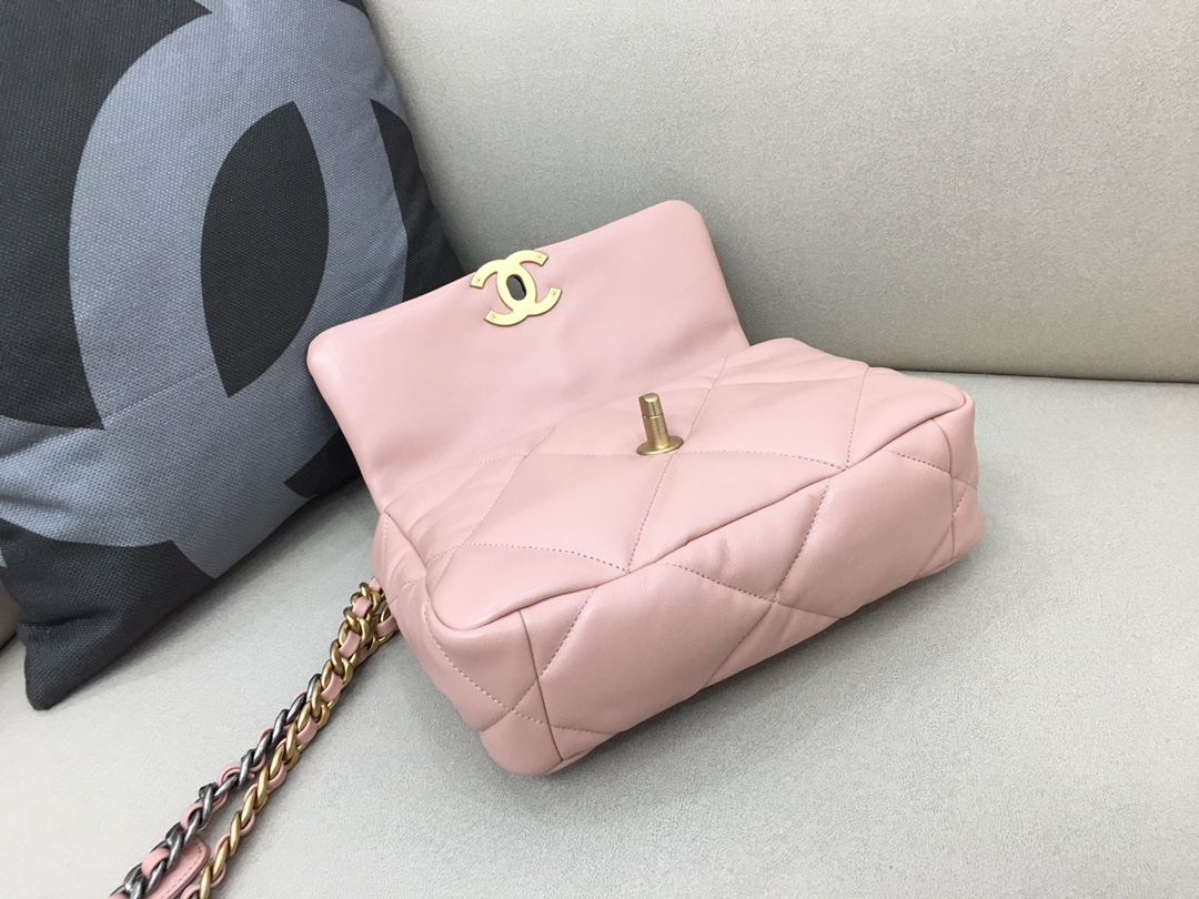 Lambskin 19 Handbag Flap Bag AS1160 Pink